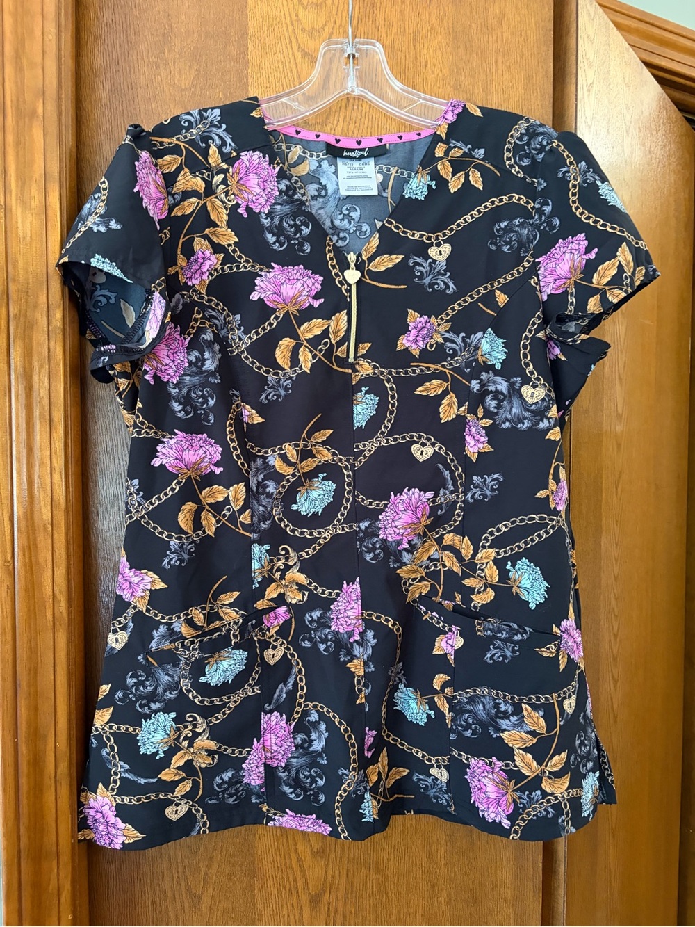 Heart and soul Chain Print scrub top - Black with Pink & Teal Flowers